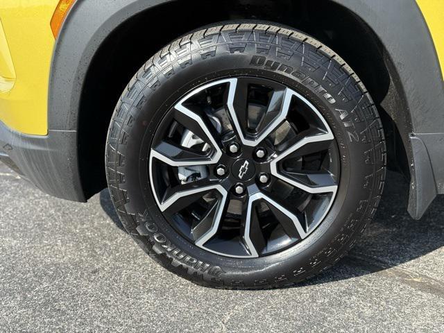 new 2025 Chevrolet TrailBlazer car, priced at $29,075