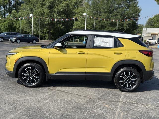new 2025 Chevrolet TrailBlazer car, priced at $29,075