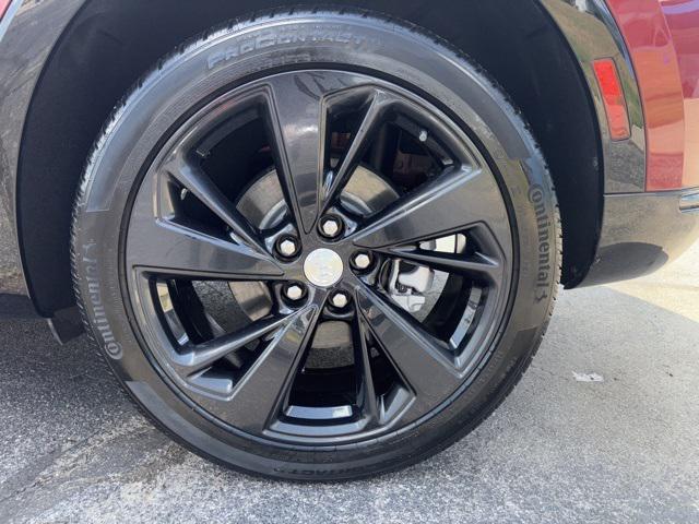 used 2021 Buick Envision car, priced at $23,877