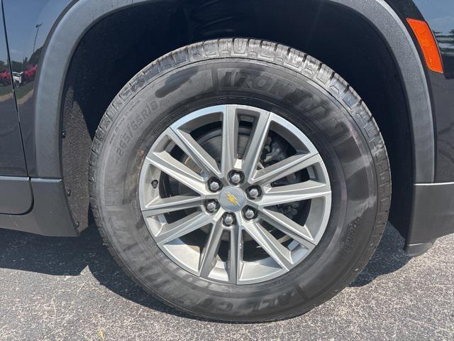 used 2022 Chevrolet Traverse car, priced at $26,325