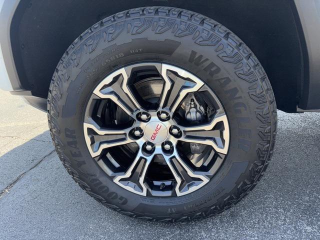 used 2024 GMC Canyon car, priced at $43,783