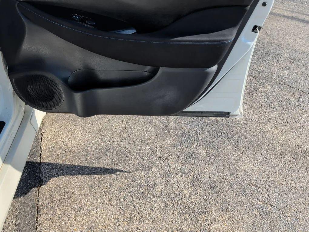 used 2019 Nissan Leaf car, priced at $10,618