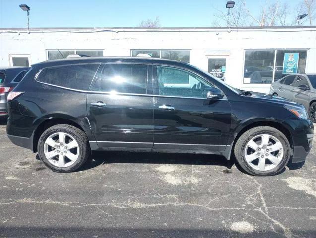 used 2017 Chevrolet Traverse car, priced at $9,495