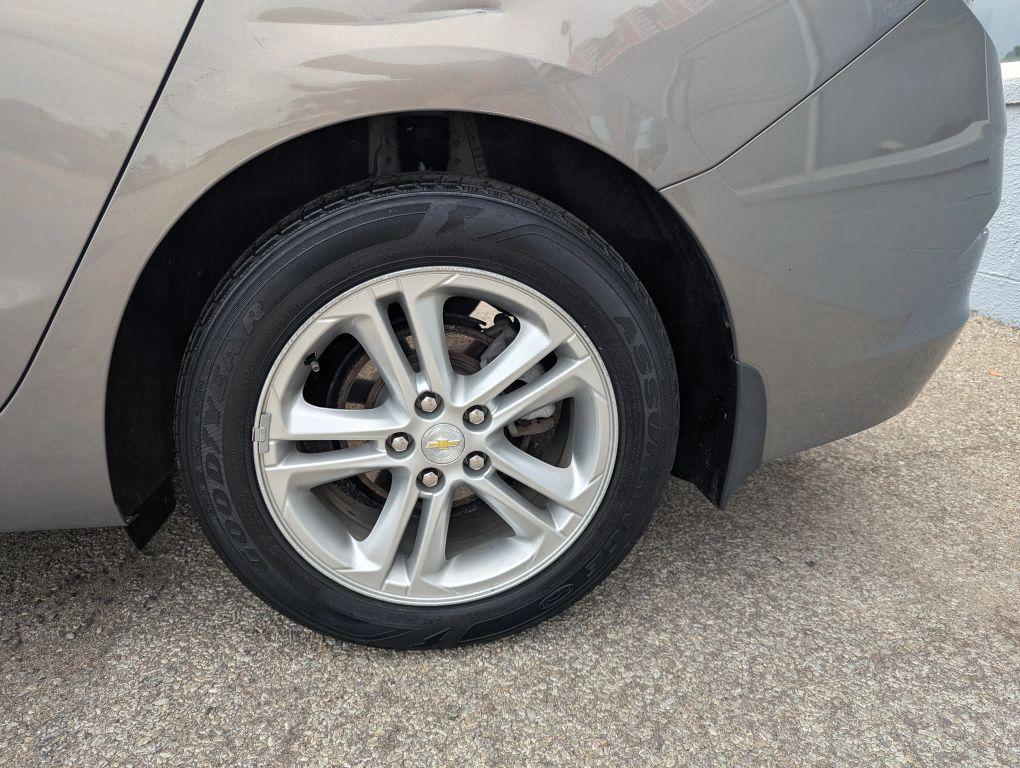 used 2018 Chevrolet Cruze car, priced at $8,995