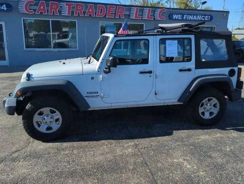 used 2015 Jeep Wrangler Unlimited car, priced at $10,995