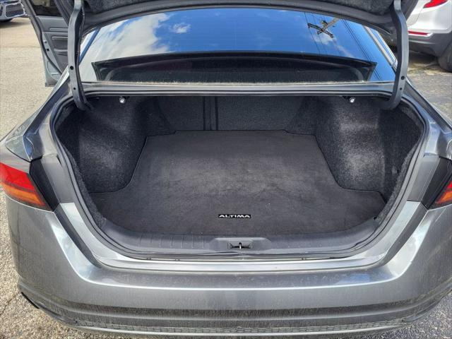 used 2019 Nissan Altima car, priced at $9,995