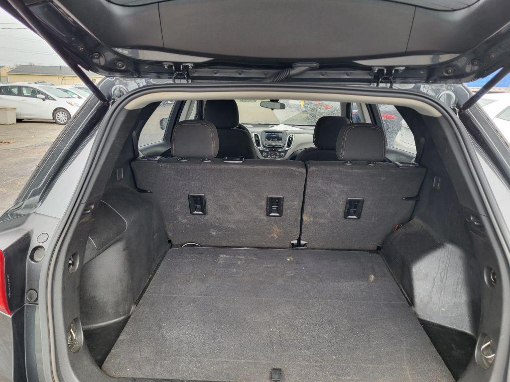 used 2021 Chevrolet Equinox car, priced at $9,999