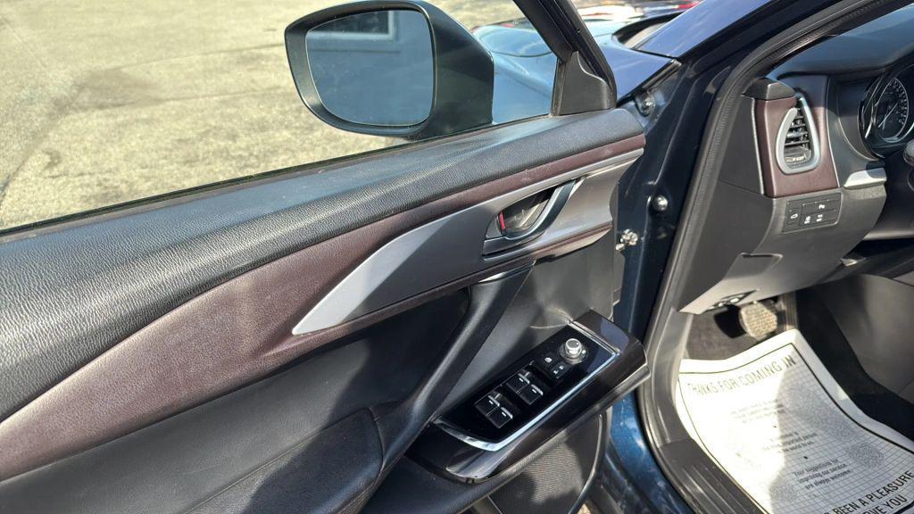 used 2018 Mazda CX-9 car, priced at $10,495