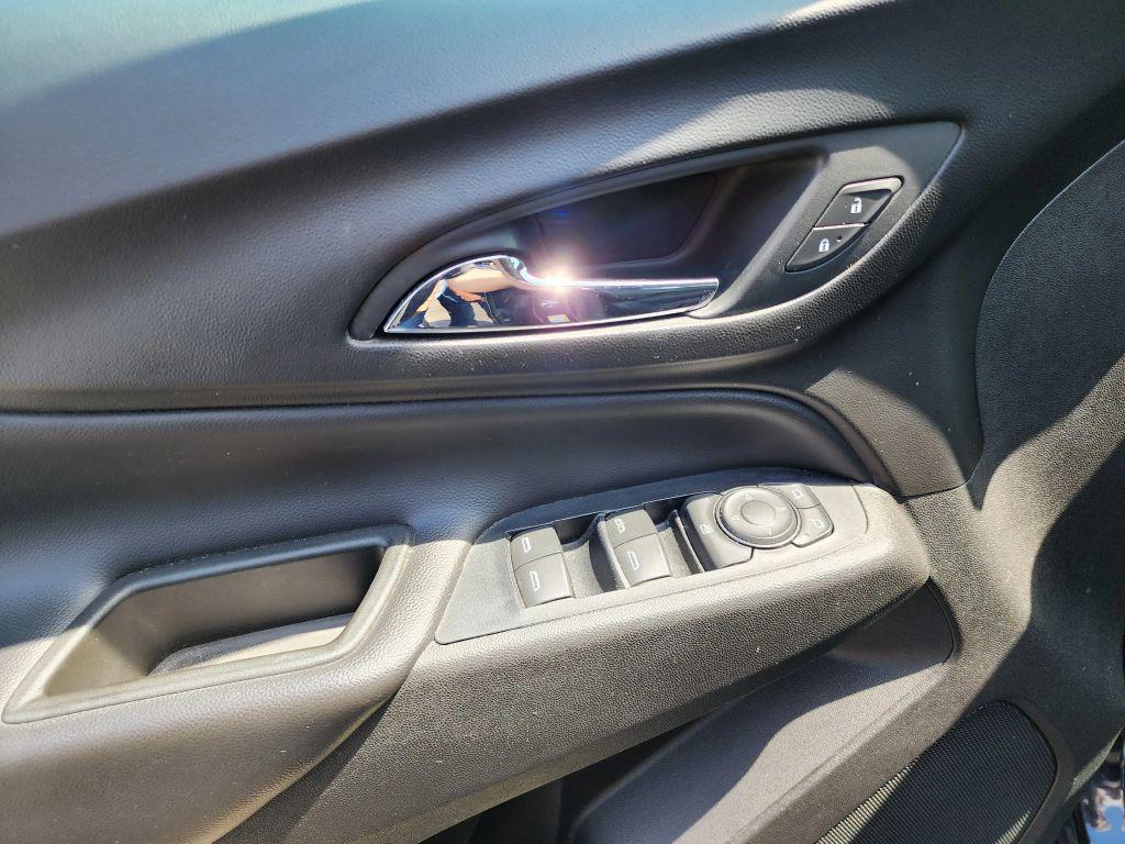 used 2019 Chevrolet Equinox car, priced at $9,995