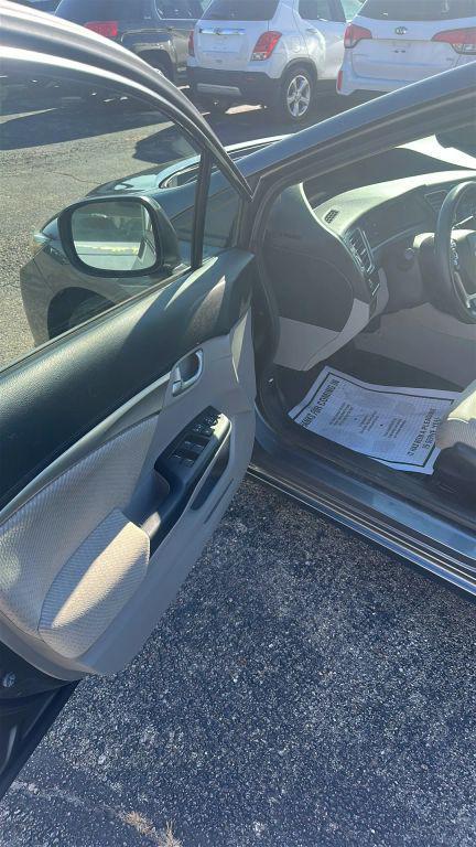 used 2013 Honda Civic Hybrid car, priced at $8,495