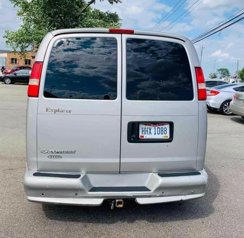 used 2007 Chevrolet Express 1500 car, priced at $10,995