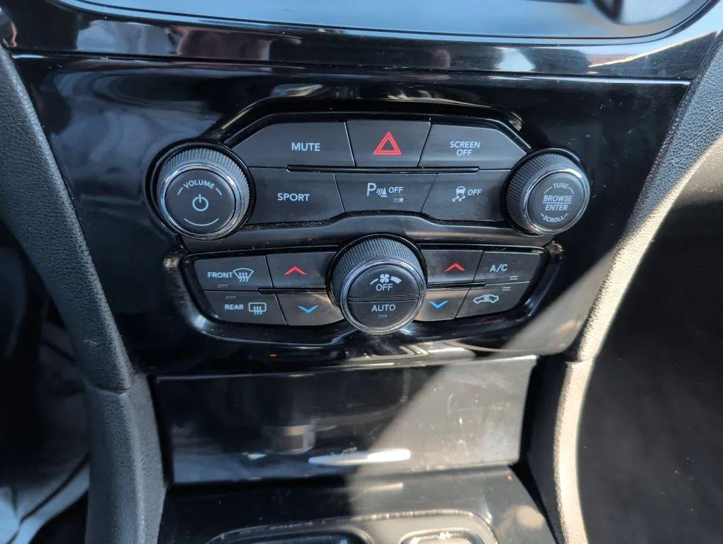 used 2021 Chrysler 300 car, priced at $18,495