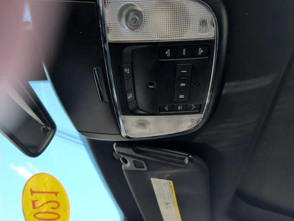 used 2021 Chrysler 300 car, priced at $18,495