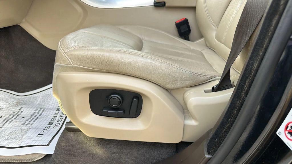 used 2016 Land Rover Range Rover Sport car, priced at $14,495