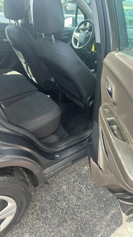 used 2019 Chevrolet Trax car, priced at $10,995