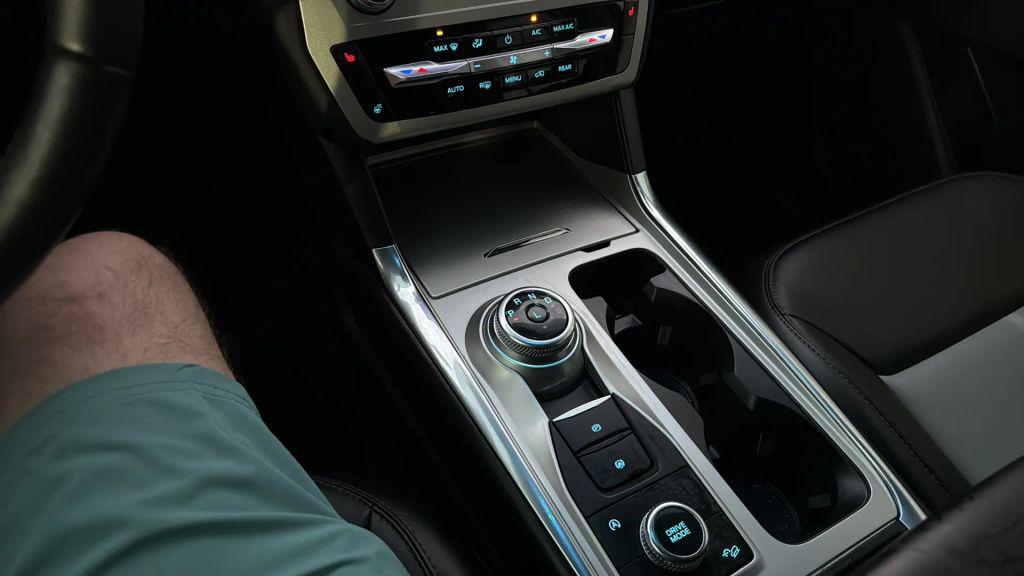 used 2022 Ford Explorer car, priced at $27,995