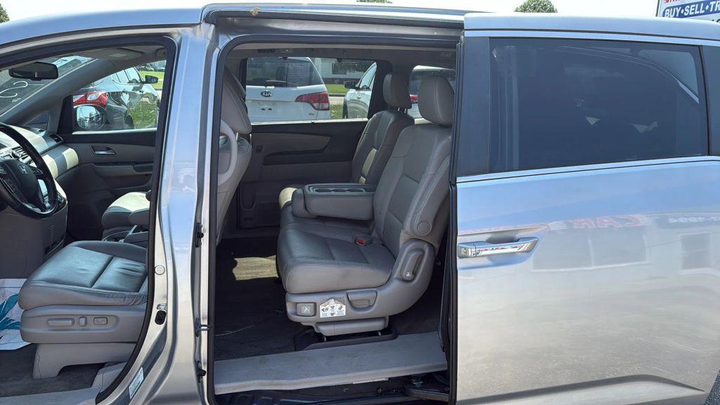 used 2017 Honda Odyssey car, priced at $14,995