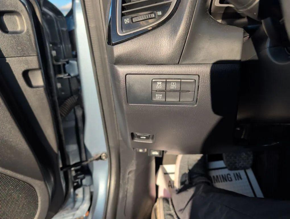 used 2016 Mazda Mazda3 car, priced at $9,979