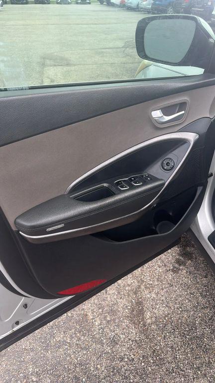 used 2013 Hyundai Santa Fe car, priced at $6,995