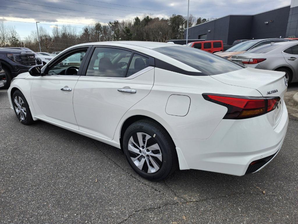 new 2025 Nissan Altima car, priced at $36,250