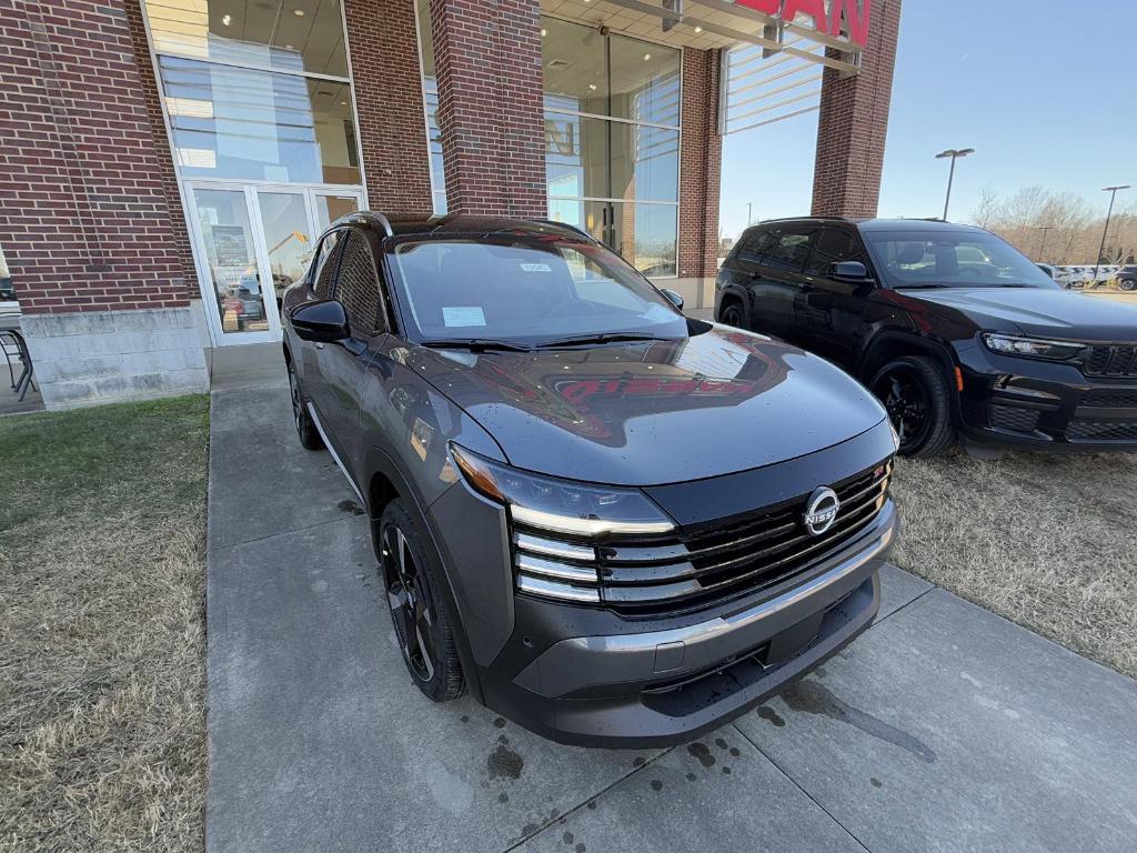 new 2025 Nissan Kicks car, priced at $26,825