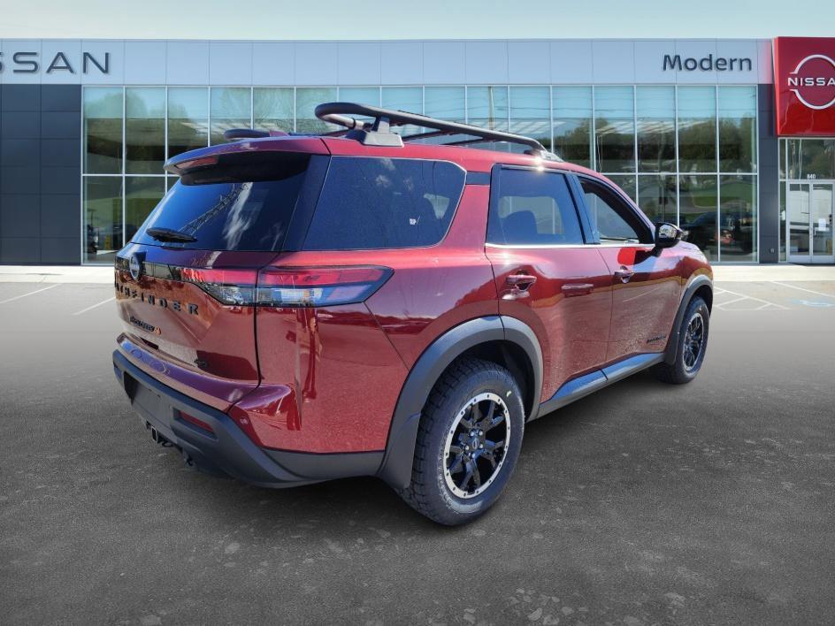 new 2025 Nissan Pathfinder car, priced at $40,825