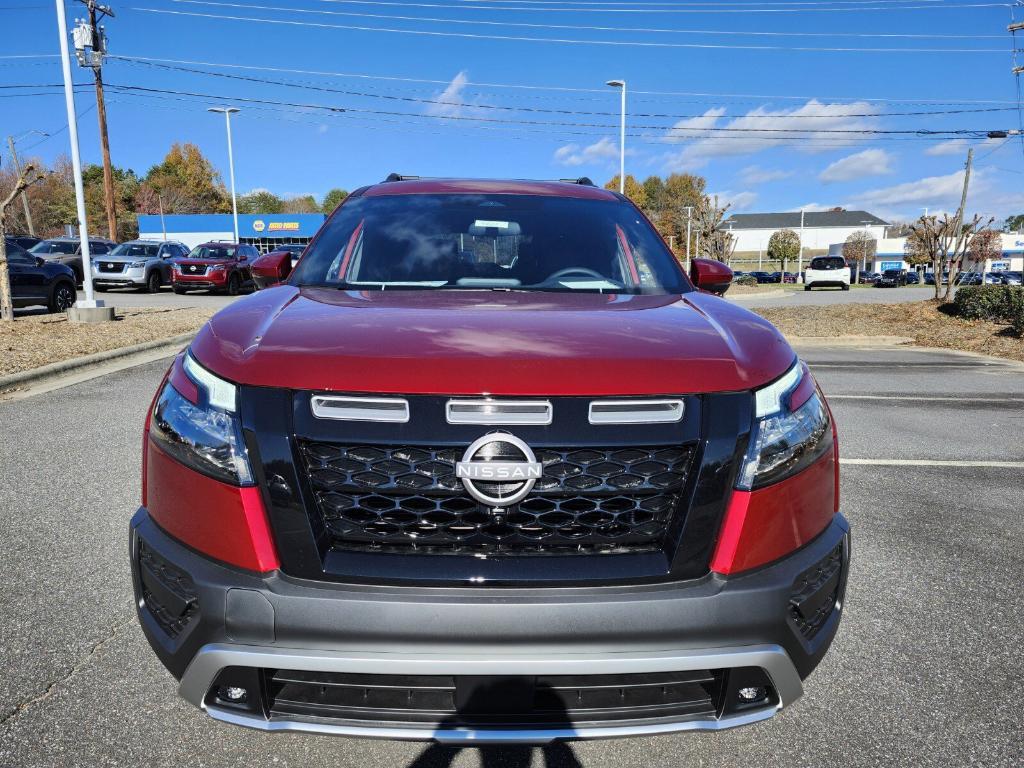 new 2025 Nissan Pathfinder car, priced at $43,075