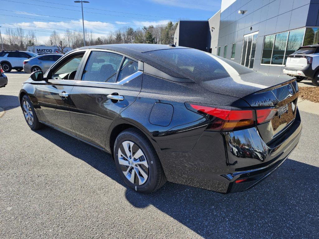 new 2025 Nissan Altima car, priced at $25,640