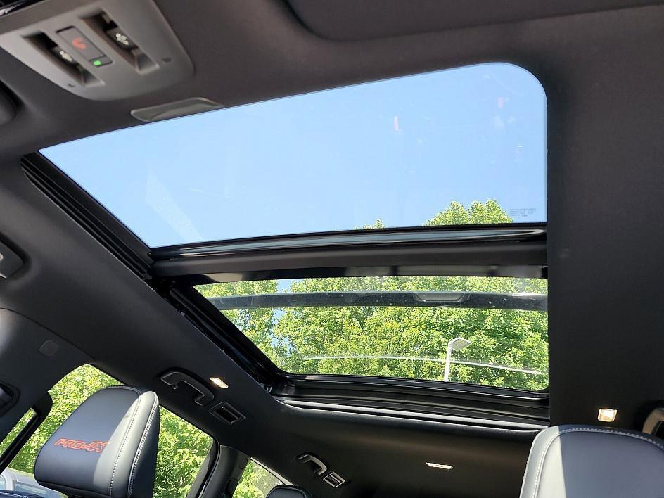 new 2025 Nissan Armada car, priced at $74,969