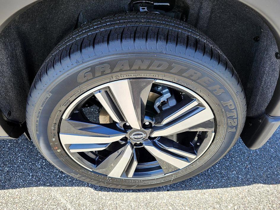 new 2025 Nissan Rogue car, priced at $36,295