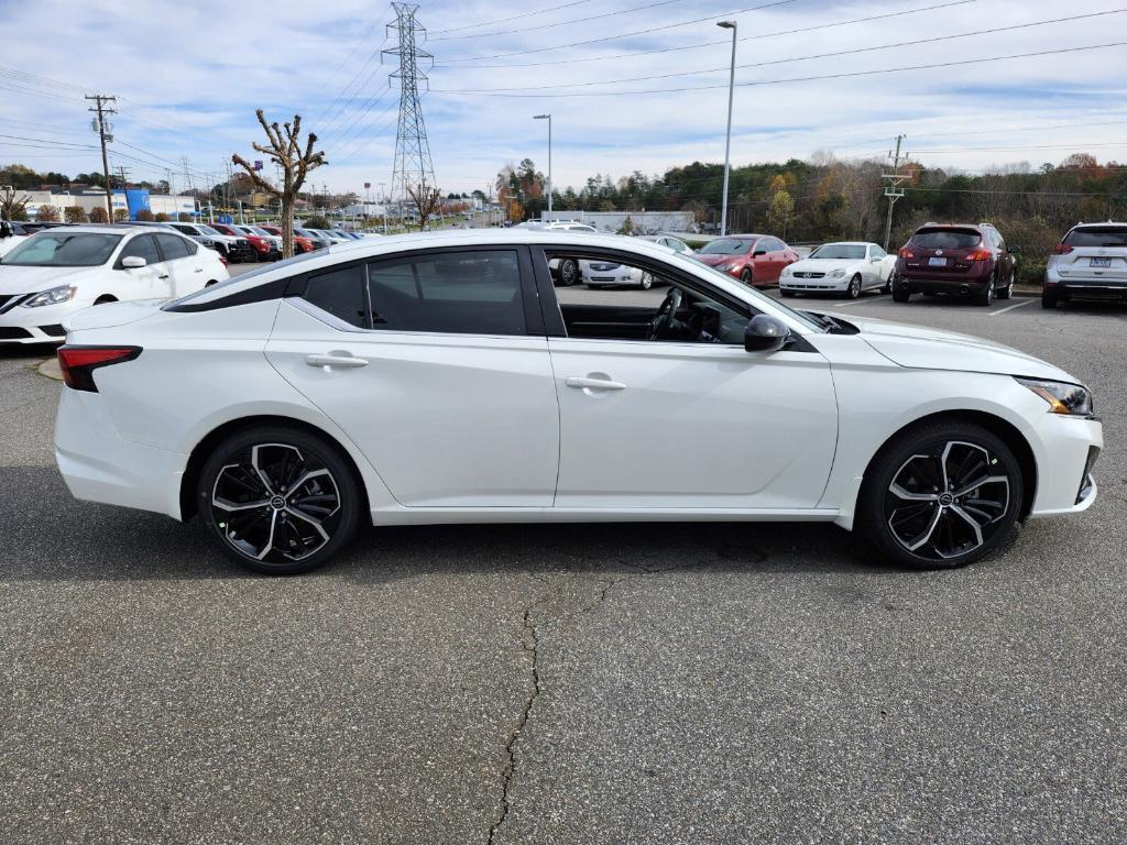 new 2025 Nissan Altima car, priced at $32,515