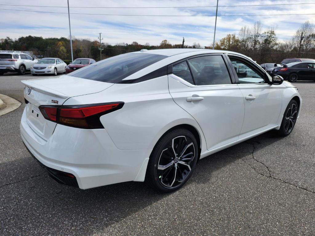 new 2025 Nissan Altima car, priced at $32,515