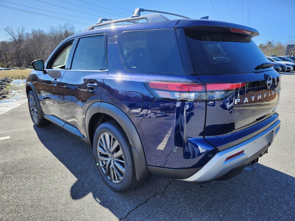 new 2025 Nissan Pathfinder car, priced at $46,100