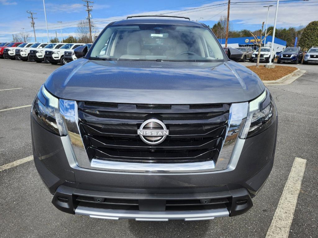 new 2025 Nissan Pathfinder car, priced at $46,100