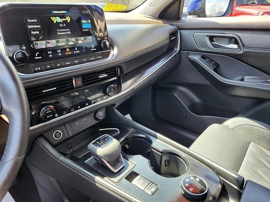 used 2022 Nissan Rogue car, priced at $28,657