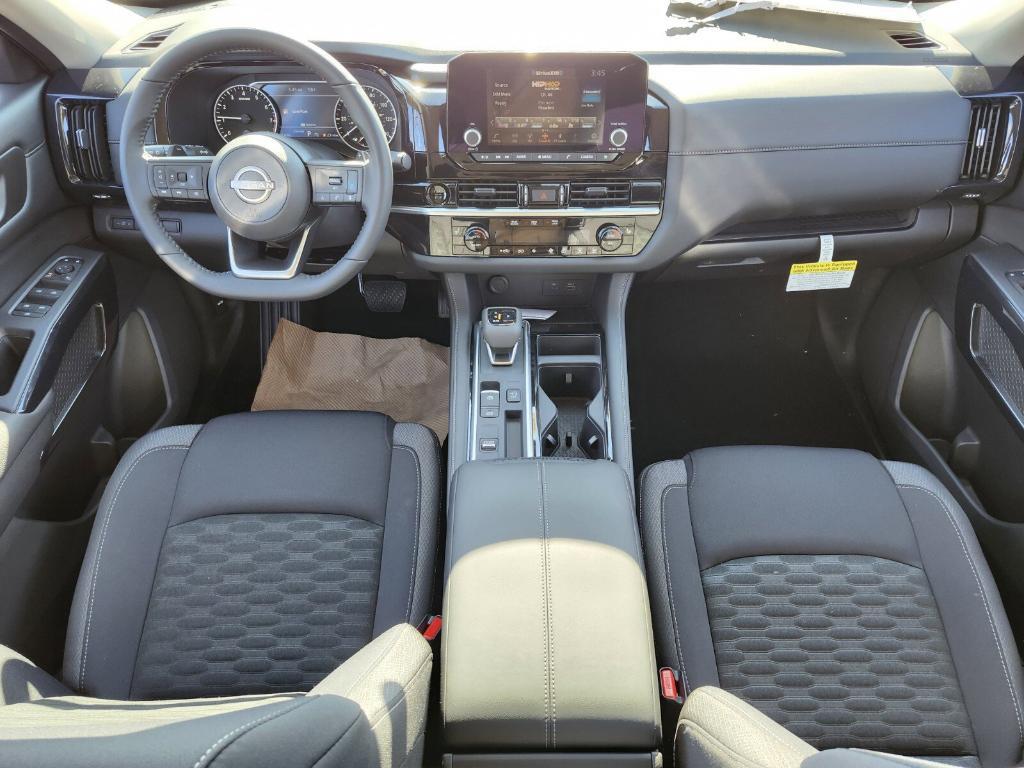 new 2025 Nissan Pathfinder car, priced at $38,395