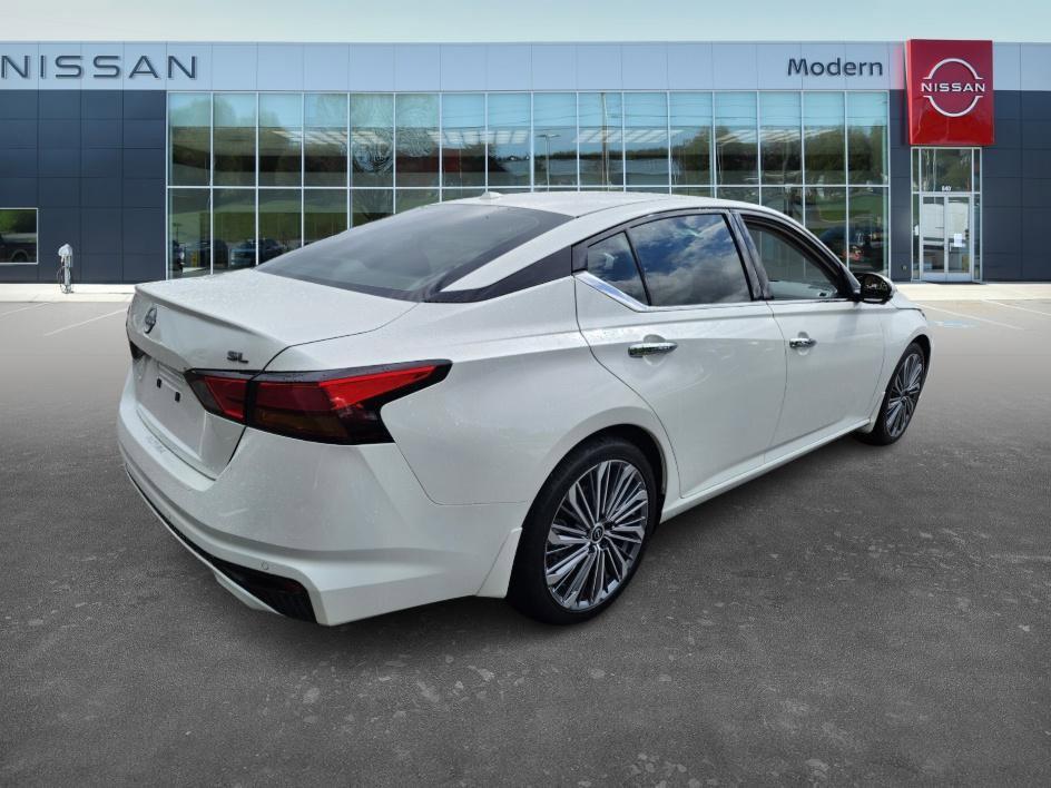 used 2024 Nissan Altima car, priced at $27,999