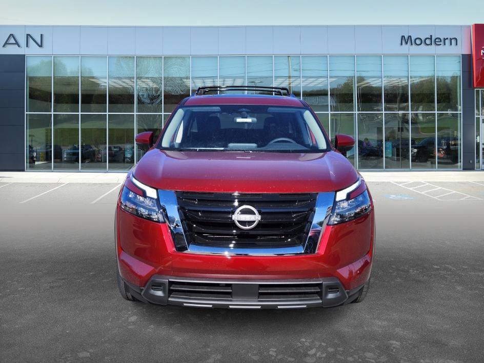 new 2025 Nissan Pathfinder car, priced at $40,495