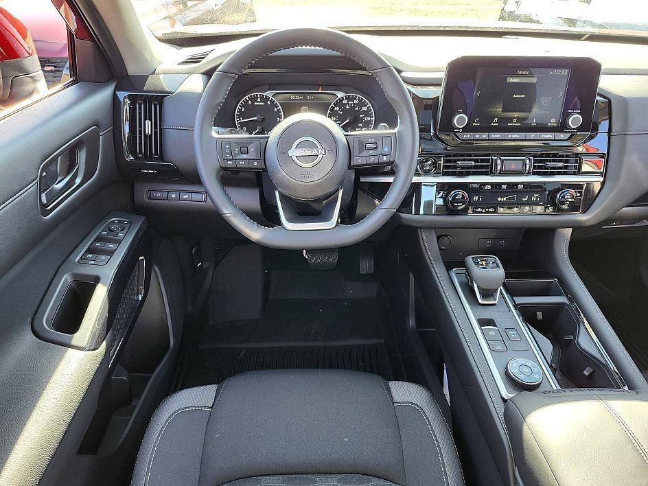 new 2025 Nissan Pathfinder car, priced at $40,495