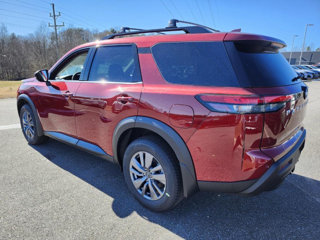 new 2025 Nissan Pathfinder car, priced at $42,335