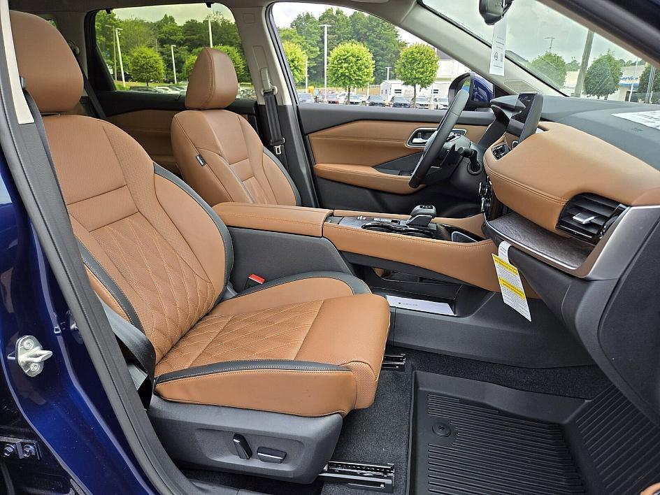 new 2025 Nissan Rogue car, priced at $37,762