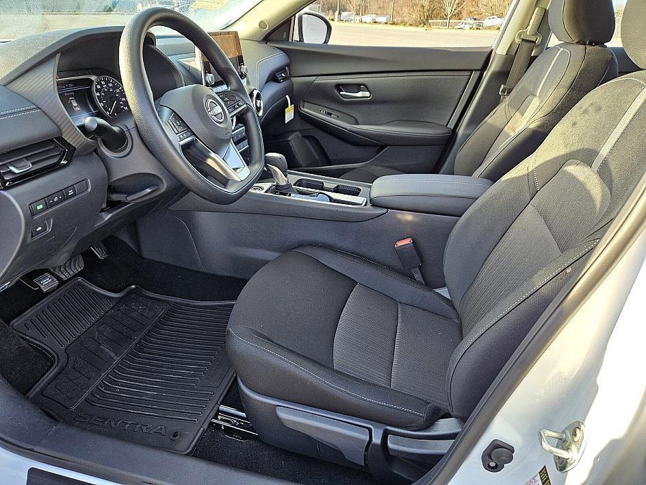 new 2025 Nissan Sentra car, priced at $23,325