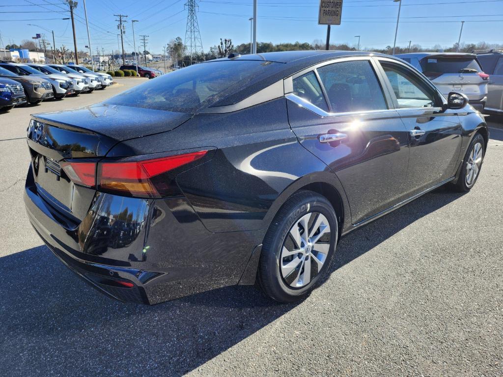 new 2025 Nissan Altima car, priced at $26,250