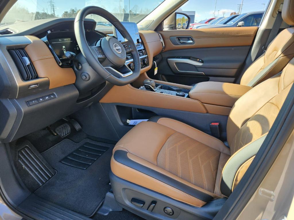 new 2025 Nissan Pathfinder car, priced at $49,530