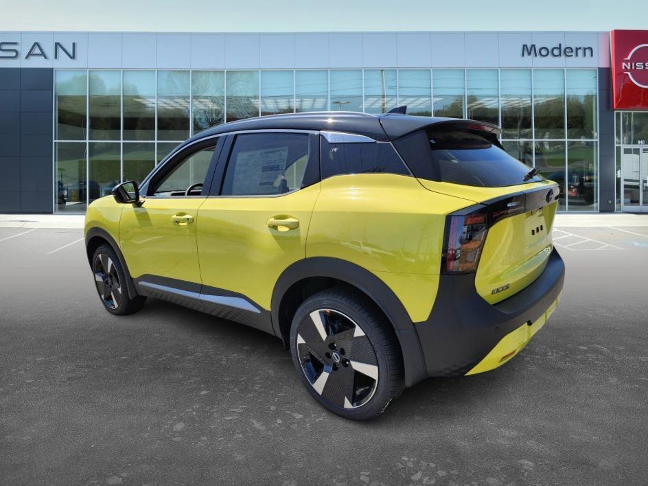 new 2025 Nissan Kicks car, priced at $29,460