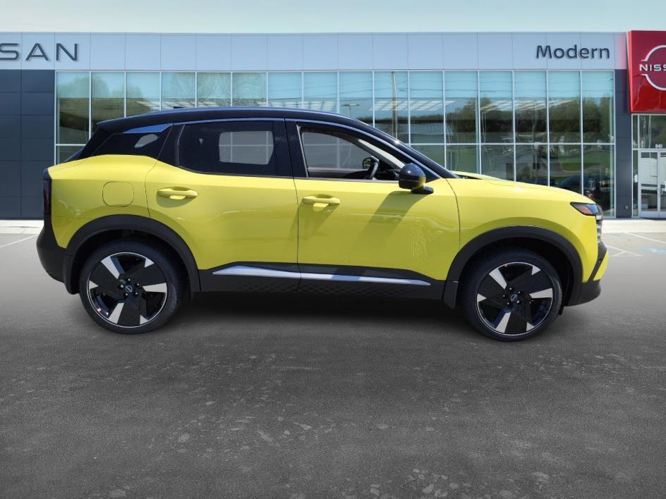 new 2025 Nissan Kicks car, priced at $29,460