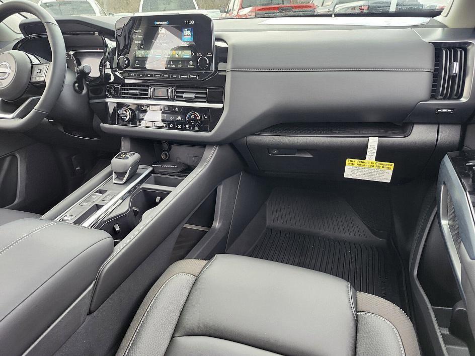 new 2025 Nissan Pathfinder car, priced at $41,940