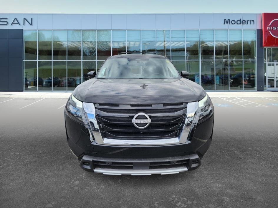 new 2025 Nissan Pathfinder car, priced at $41,940