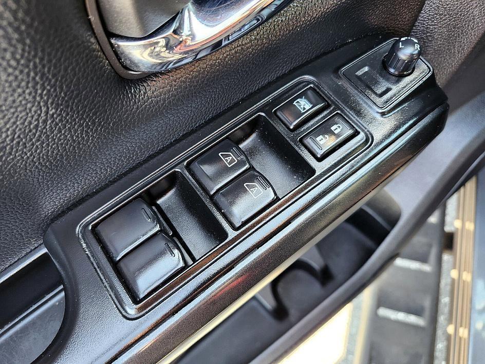 used 2024 Nissan Titan car, priced at $51,994
