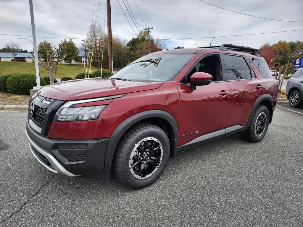 new 2025 Nissan Pathfinder car, priced at $43,075